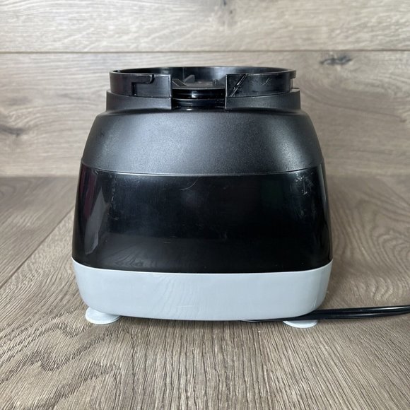 Black & Decker Food Processor Base Model FP1000M Motor Replacement Part Base - Picture 4 of 8